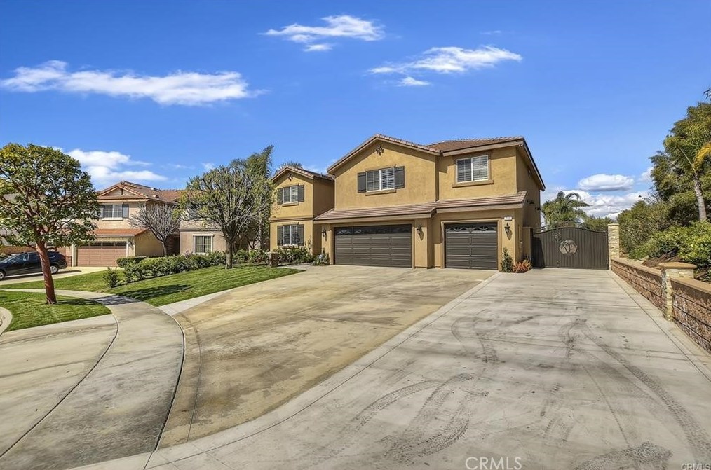 788 Brianna Way, Corona, CA 92879-8605
