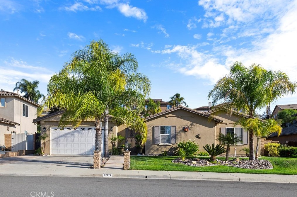 32279 Blazing Star St, Winchester, CA 92596