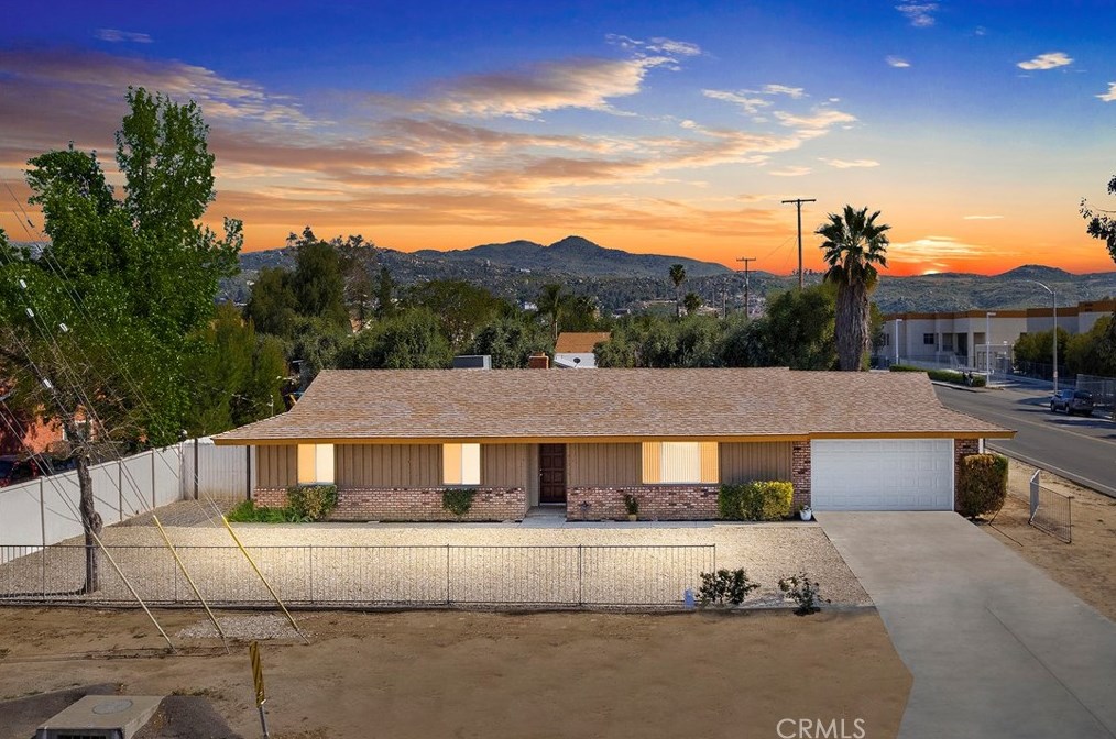 41715 Stetson Ave, Hemet, CA 92544-7593