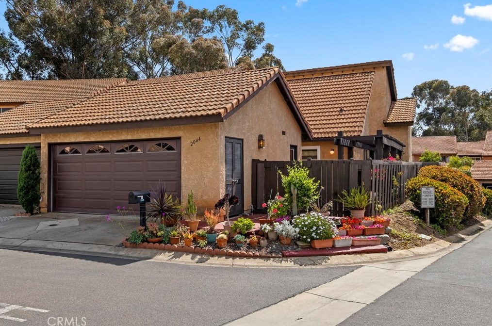 2044 Avenue Of The Trees, Carlsbad, CA 92008