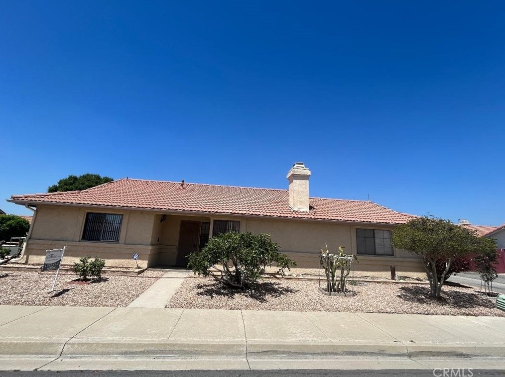 772 Alondra Dr, Hemet CA  92545-1500 exterior