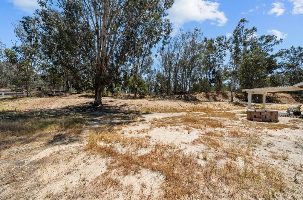 18049 Heidi Lisa Ln, Lake Elsinore CA  92532-1963 exterior