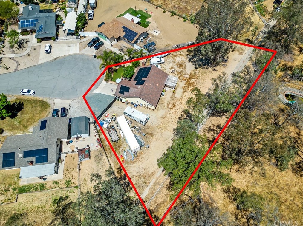 18049 Heidi Lisa Ln, Lake Elsinore CA  92532-1963 exterior