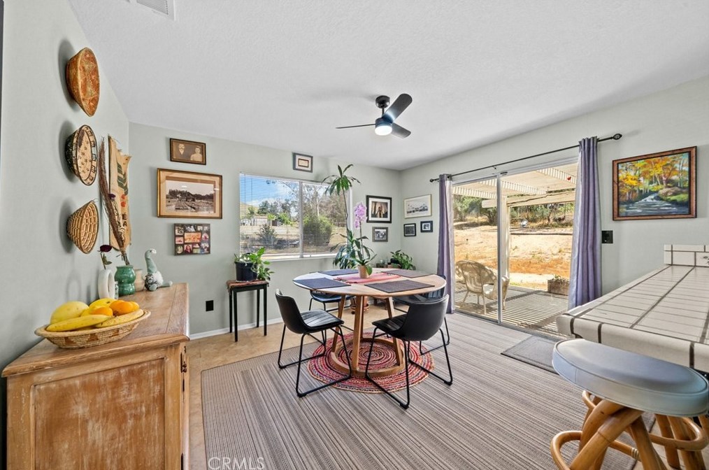 18049 Heidi Lisa Ln, Lake Elsinore CA  92532-1963 exterior