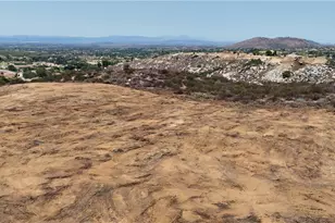 39365 Calle Breve, Temecula, CA 92592 - Photo 12