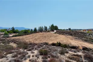 39365 Calle Breve, Temecula, CA 92592 - Photo 10