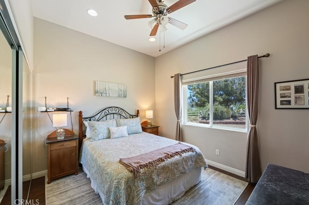 41917 Lakefront Dr, Aguanga CA  92536-9523 exterior