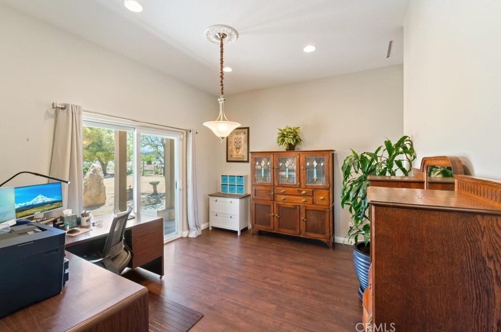 41917 Lakefront Dr, Aguanga CA  92536-9523 exterior