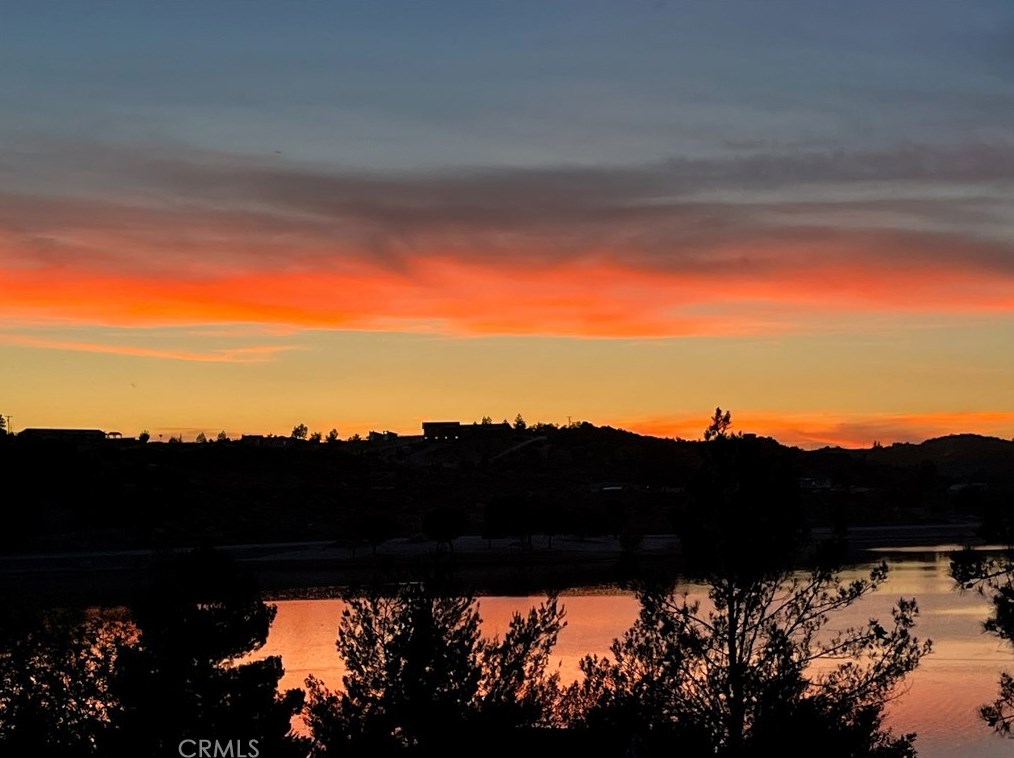 41917 Lakefront Dr, Aguanga CA  92536-9523 exterior