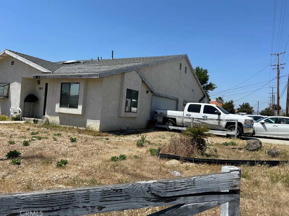 363 Gilbert St, Hemet, CA 92543-5904