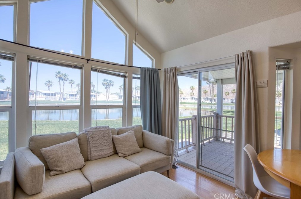 74711 Dillon Rd #111, Desert Hot Springs, CA 92241
