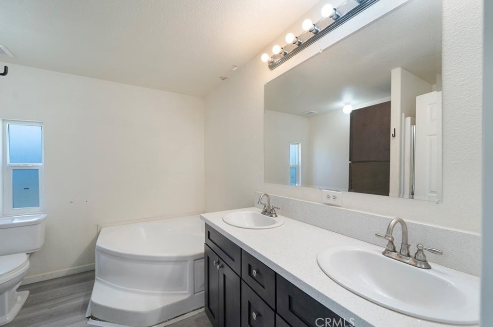 42225 El Campo Rd, Anza CA  92539-9746 exterior