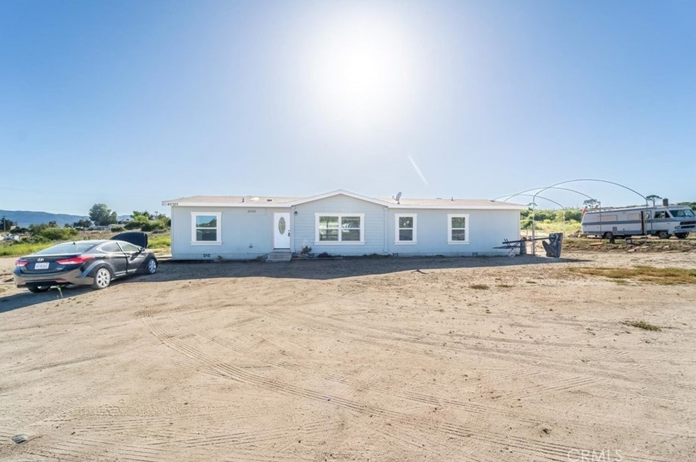 42225 El Campo Rd, Anza, CA 92539-9341