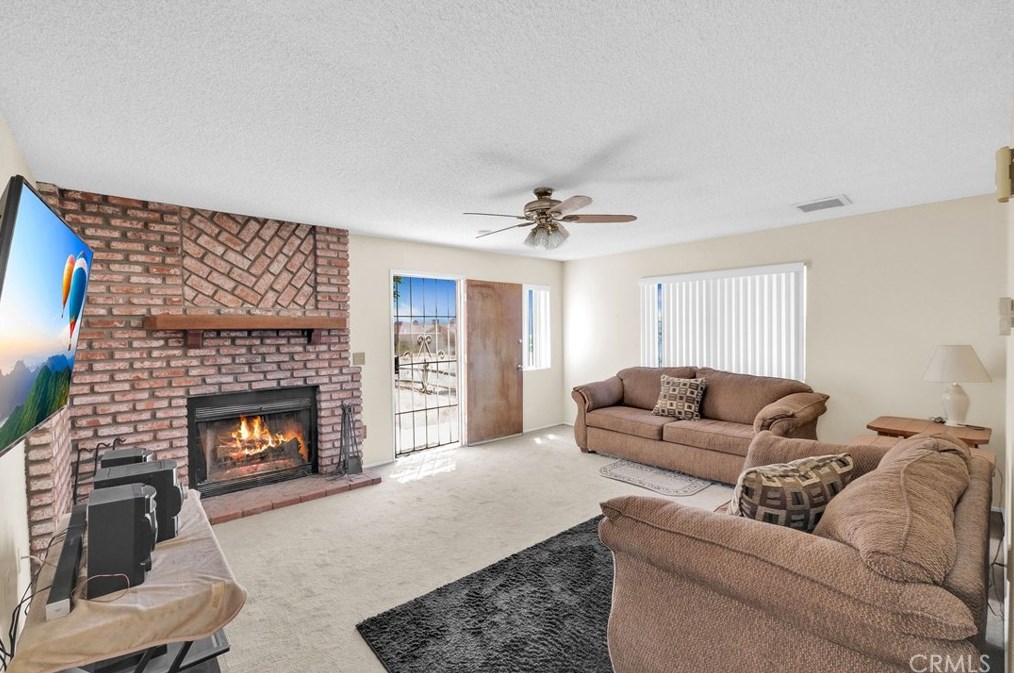 36812 Ethel St, Barstow, CA 92311