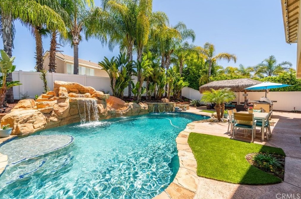 28280 Corte Ocaso, Temecula CA  92592-3081 exterior