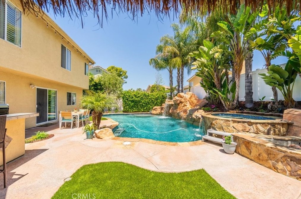 28280 Corte Ocaso, Temecula CA  92592-3081 exterior