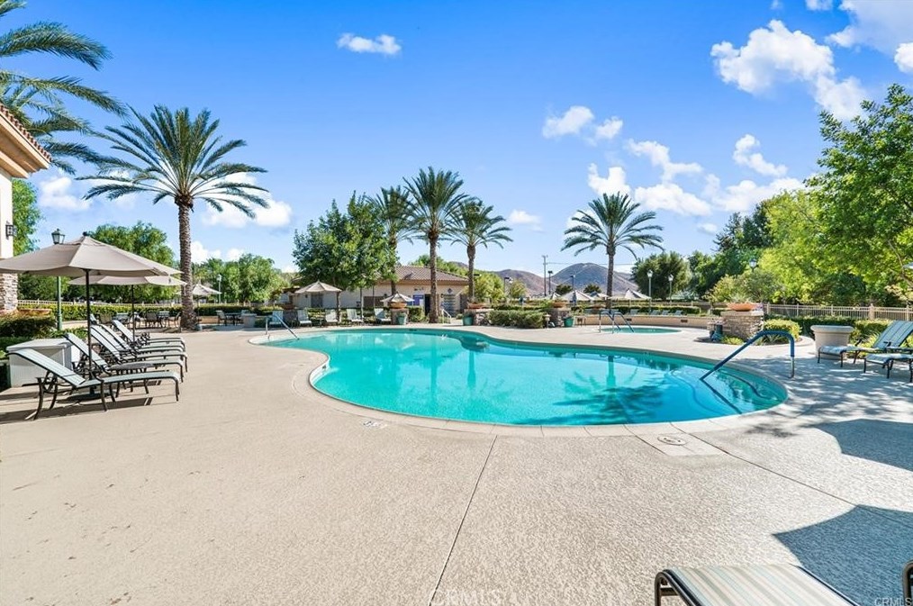 1370 Corte Alamonte, Hemet CA  exterior