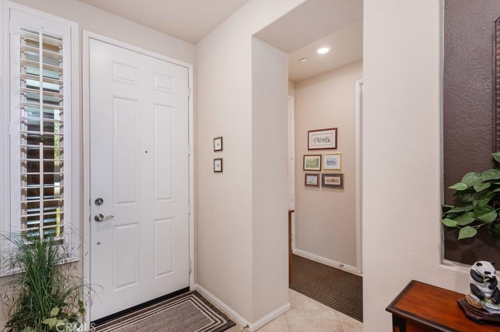 1370 Corte Alamonte, Hemet CA  exterior