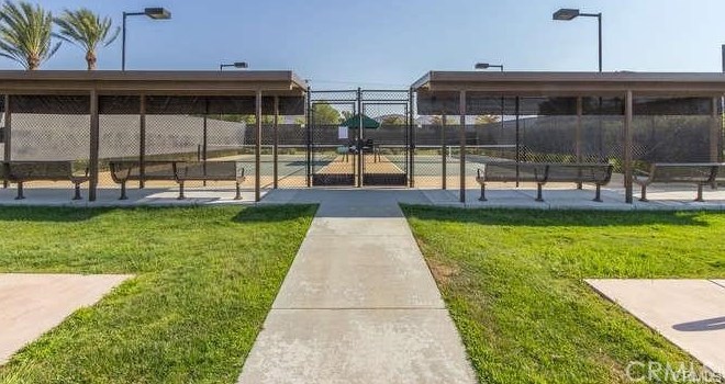 1370 Corte Alamonte, Hemet CA  exterior