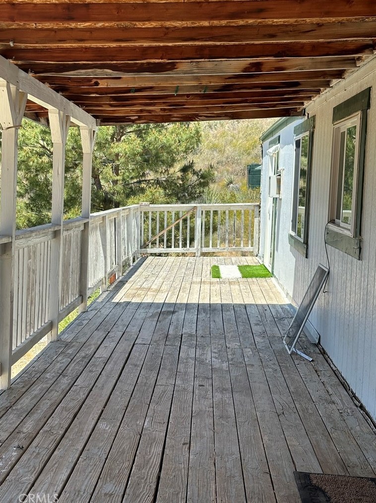 47444 Silent Valley Rd, Aguanga, CA 92536-9839