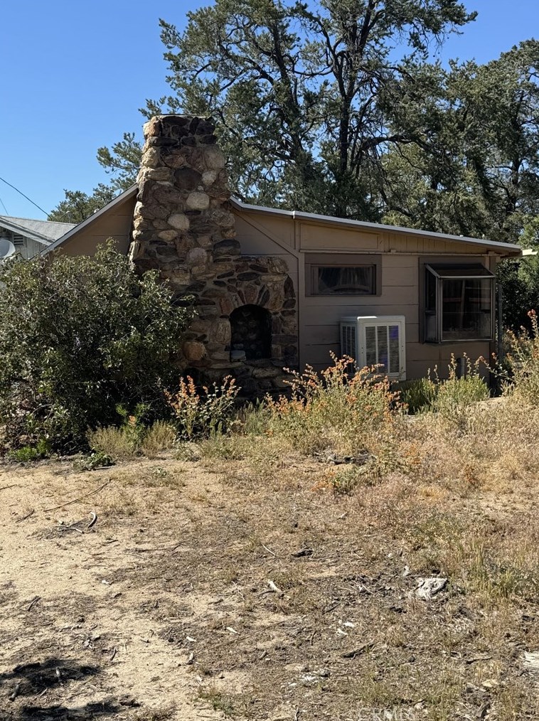 69714 Sugarloaf Ave, Pinyon Pines, CA 92561-3544
