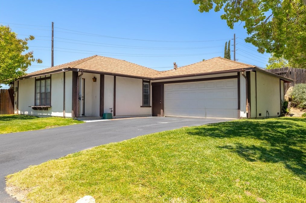 41251 Via Aguila, Temecula, CA 92591