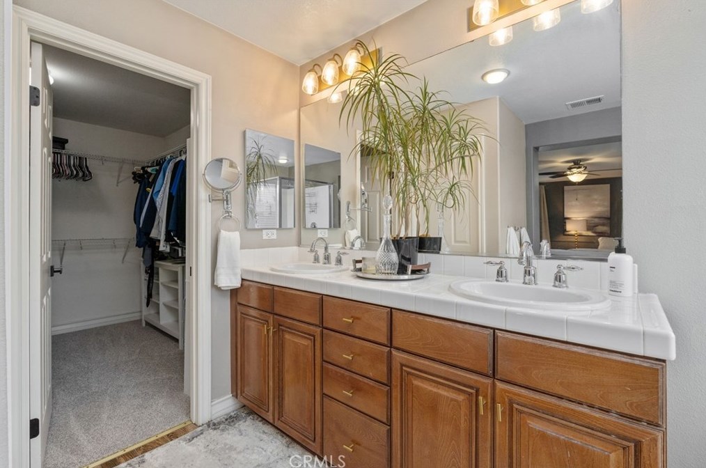 37260 Ascella Ln, Murrieta CA  92563-2838 exterior