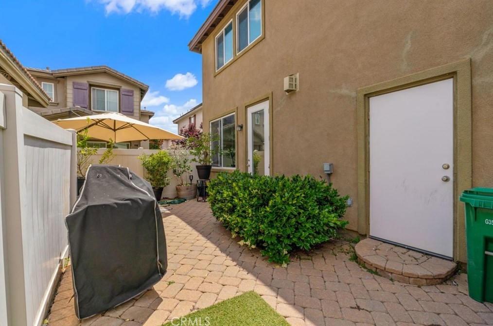 37260 Ascella Ln, Murrieta CA  92563-2838 exterior