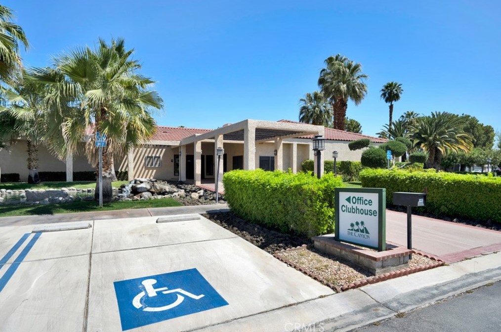 259 Coble Dr, Cathedral City CA  92234-6607 exterior