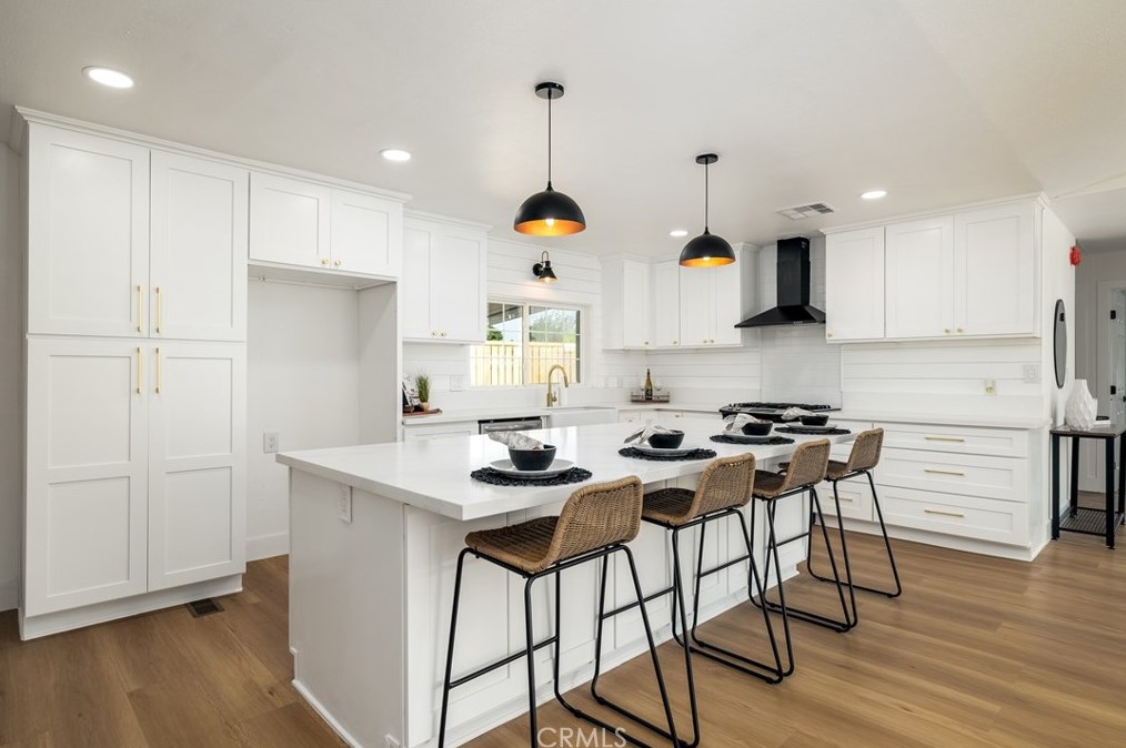 24574 Cornstalk Rd, Wildomar CA 92595-8842 exterior