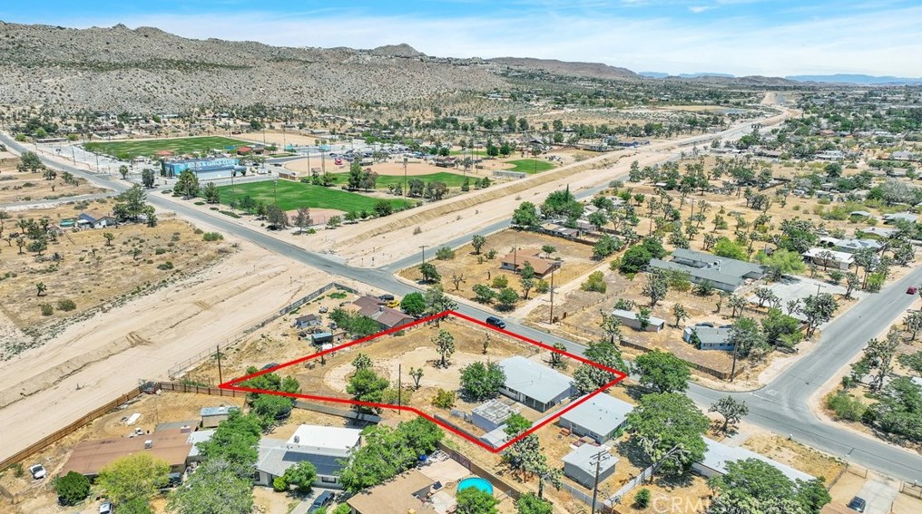 7184 Palm Ave, Yucca Valley CA  92284-4079 exterior