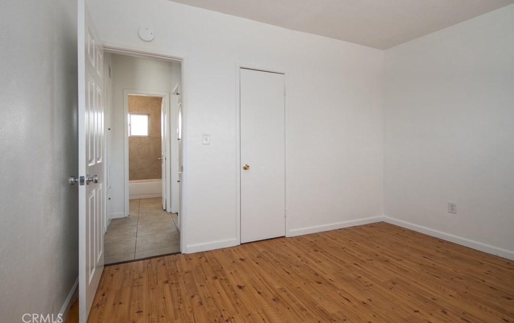 221 Alessandro St, Hemet CA  92543-8843 exterior