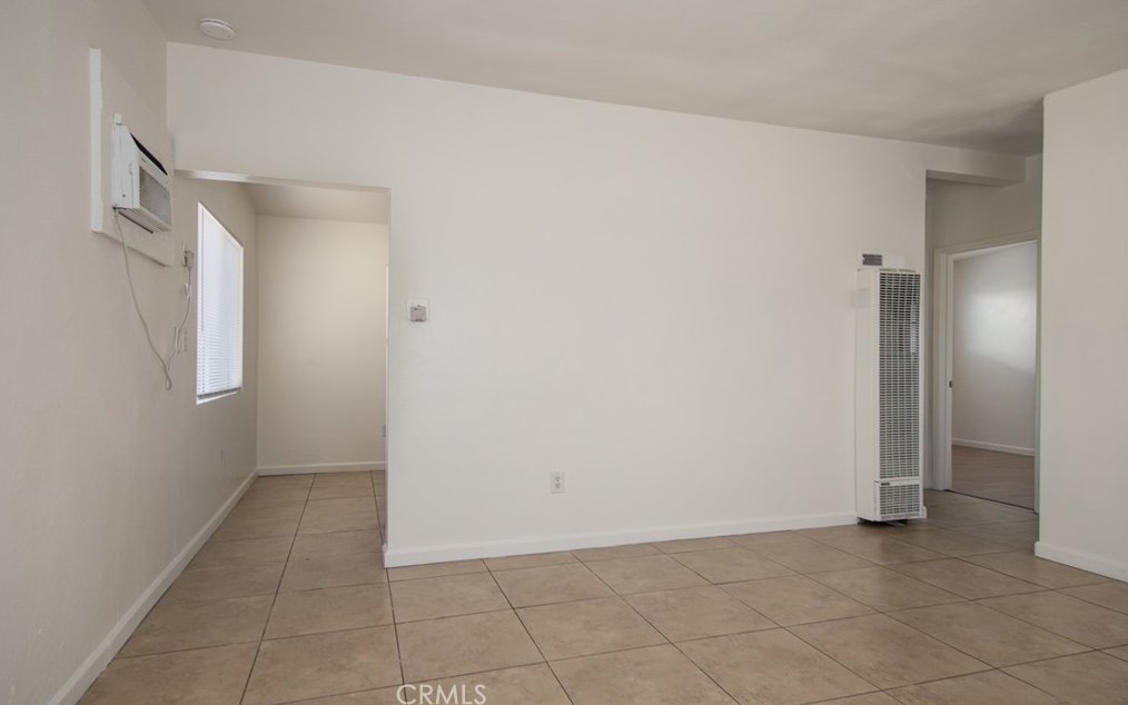 221 Alessandro St, Hemet CA  92543-8843 exterior