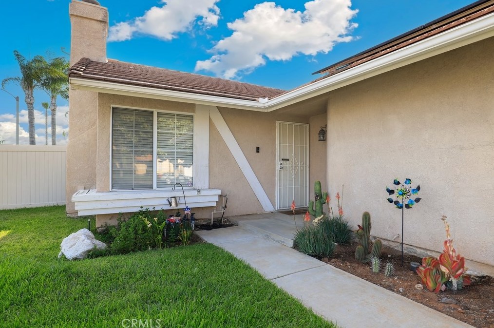 27739 Avenida Halago, Menifee, CA 92585