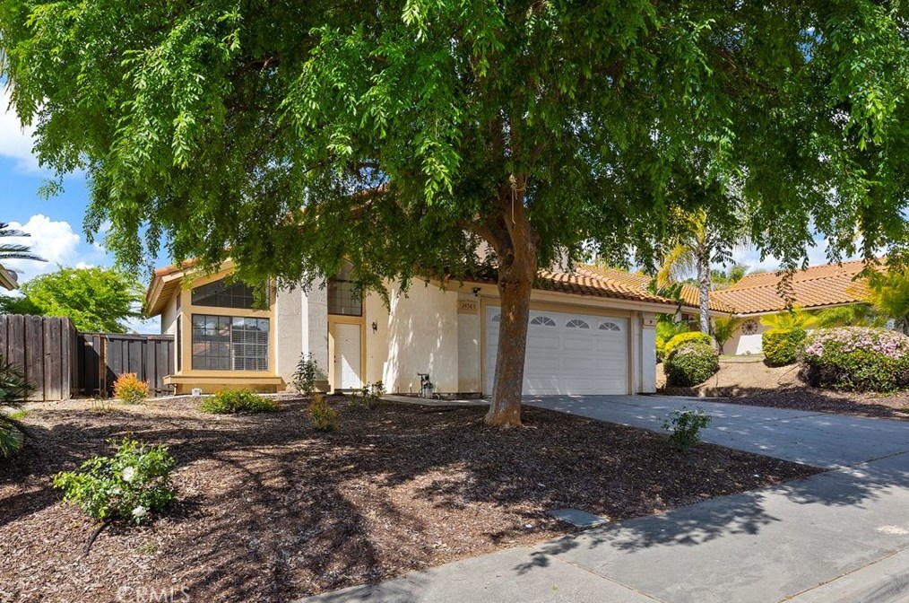 24583 Jacarte Dr, Murrieta, CA 92562