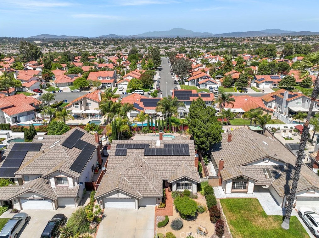 45730 Hopactong St, Temecula, CA 92592-5738