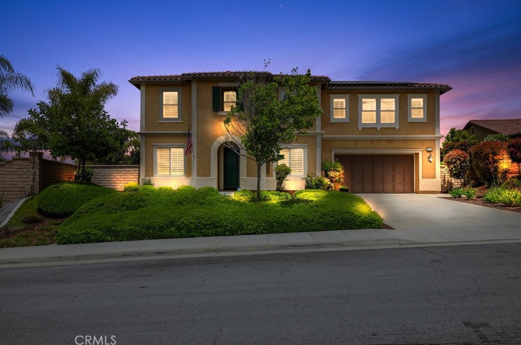 32504 Shadyview St, Winchester, CA 92596
