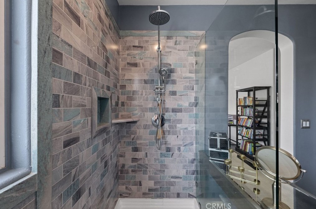 40238 Danbury Ct, Temecula CA  92591-7557 exterior