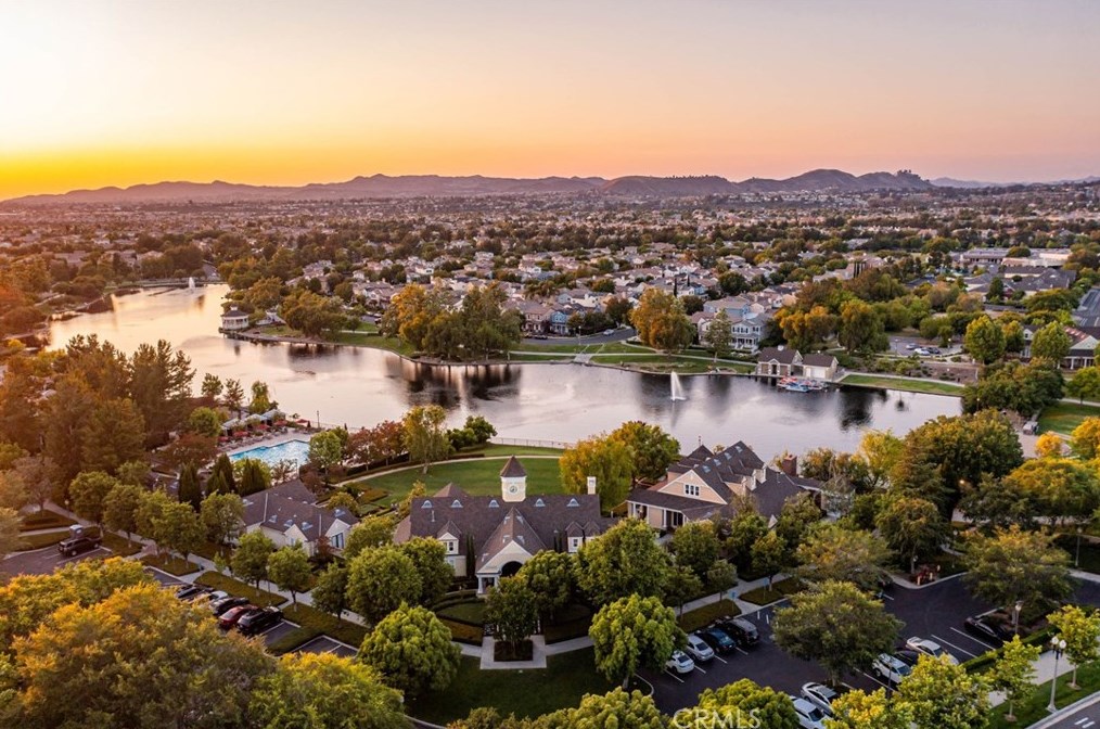 40238 Danbury Ct, Temecula CA  92591-7557 exterior