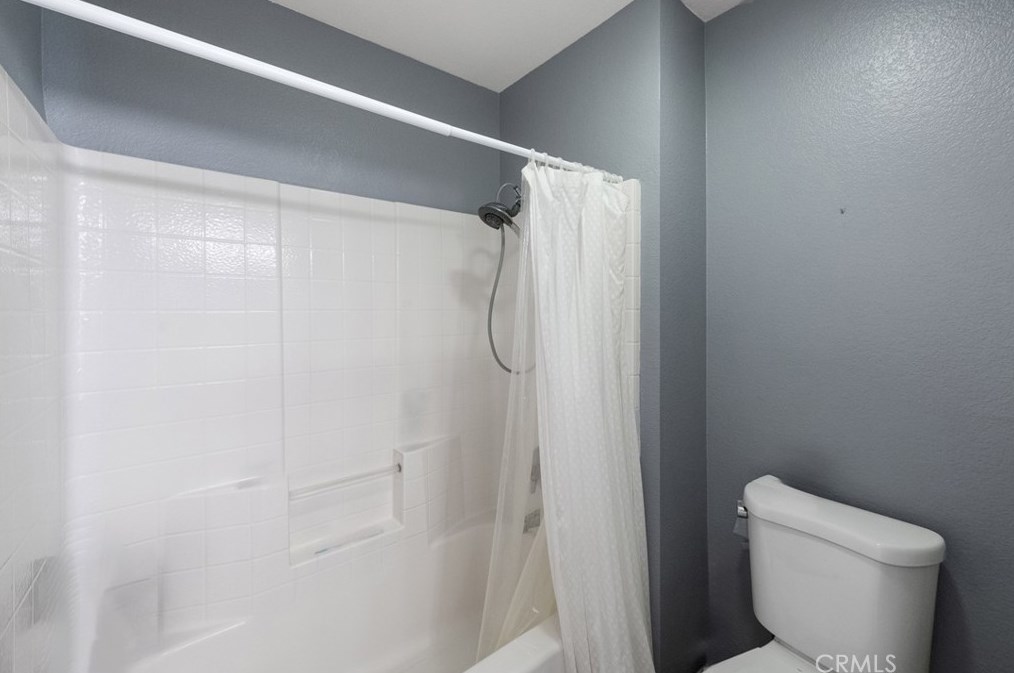 32989 Sotelo Dr, Temecula CA 92592-3410 exterior