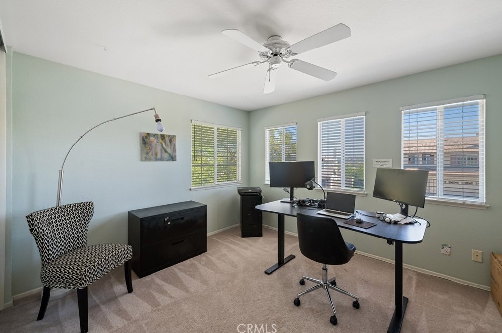 32989 Sotelo Dr, Temecula CA 92592-3410 exterior