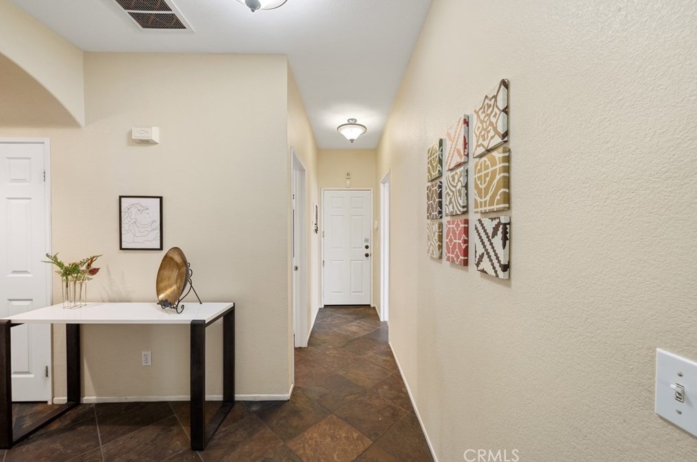 32989 Sotelo Dr, Temecula CA 92592-3410 exterior