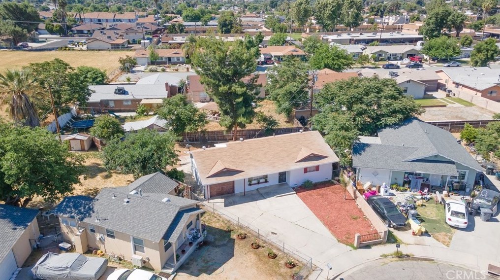 580 Lanier St, Hemet CA  92543-6141 exterior