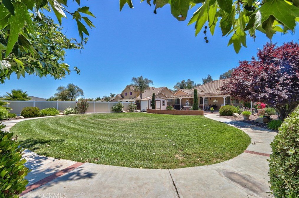 20689 Un St, Wildomar CA 92595-9275 exterior