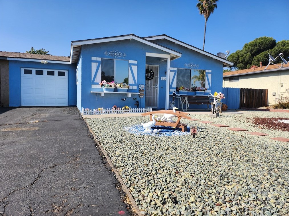 2138 Avenida Olivos, Hemet, CA 92545-2520