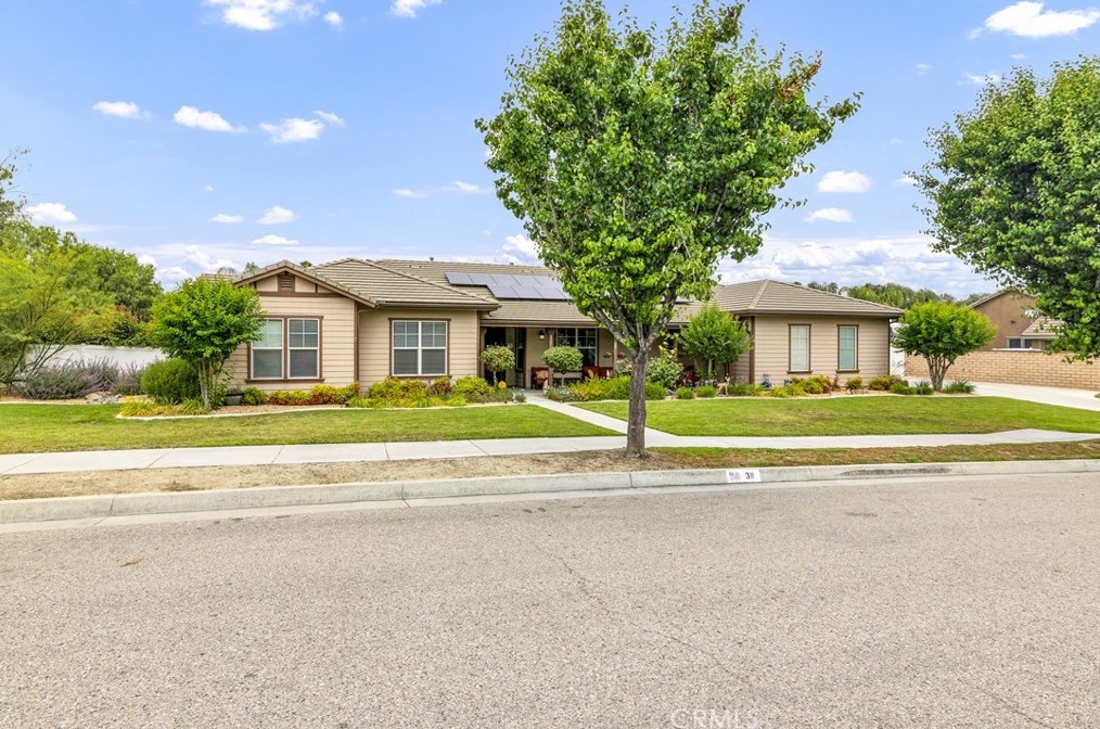 311 Tabby Ln, Hemet, CA 92544