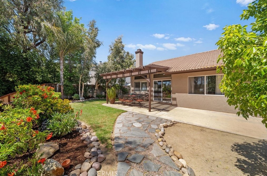 42281 Camino Romo, Temecula CA  92592-3538 exterior