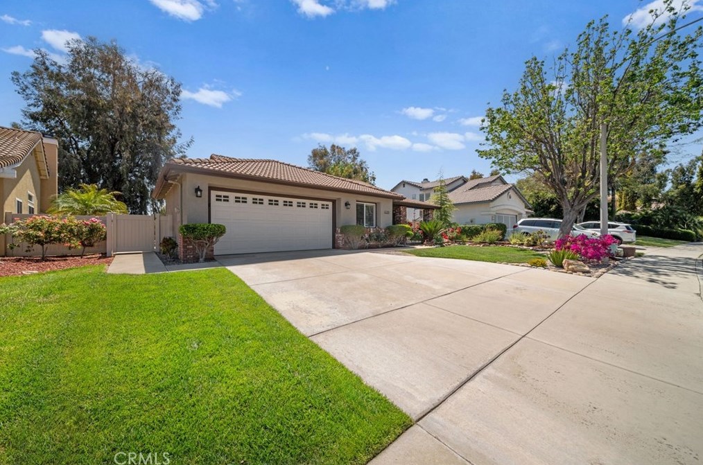 42281 Camino Romo, Temecula, CA 92592-3537