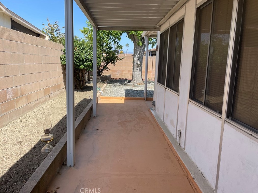 1580 Westwood Pl, Hemet, CA 92543-5744