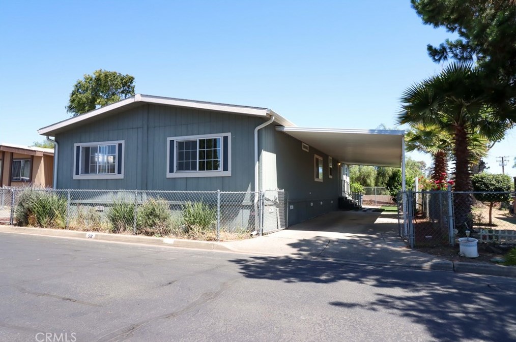 41900 Ivy St, Murrieta CA  92562-9270 exterior